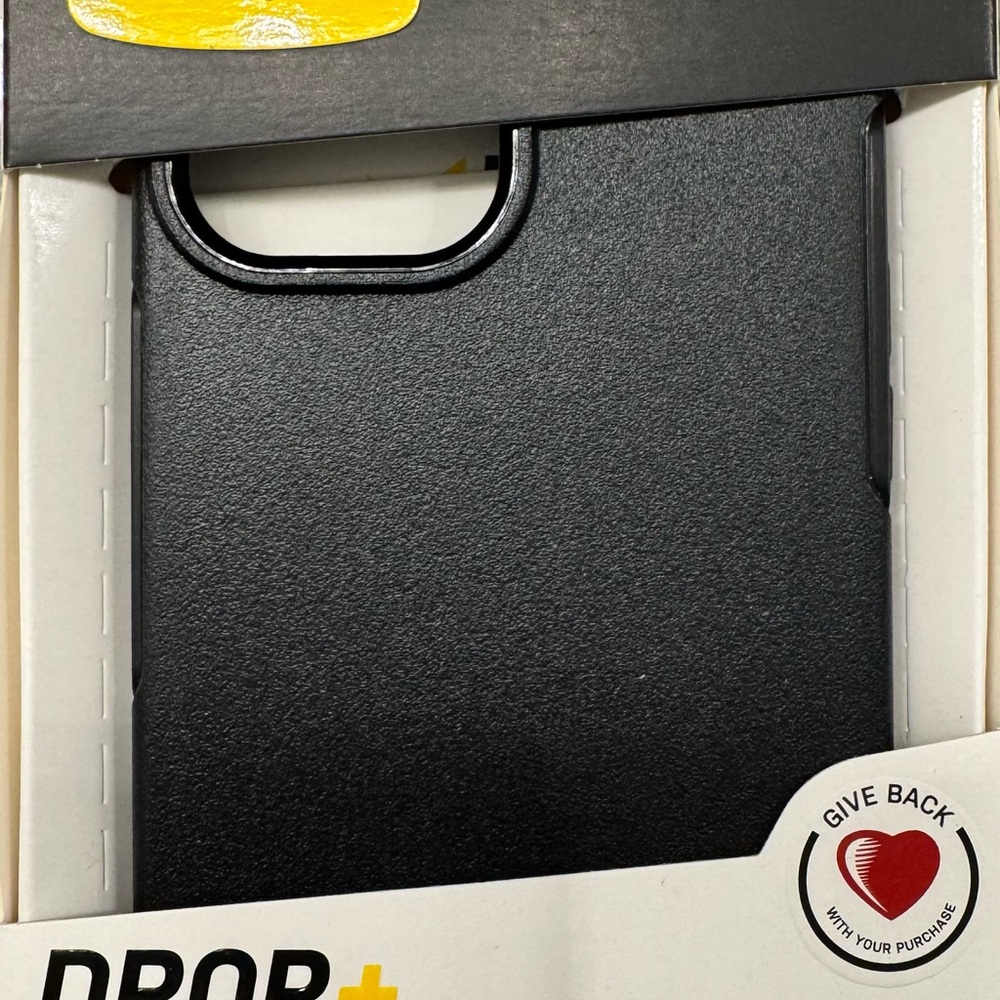 OtterBox Symmetry Series Case – iPhone 12 Pro Max